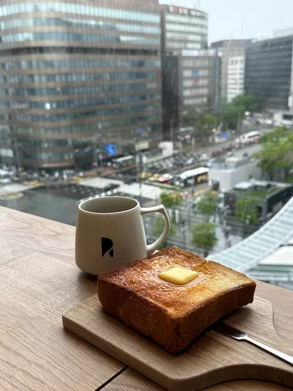 REC-marui07-jpeg Fukuoka-REC Coffee(丸井百貨店) 伴隨遊戲吵雜的精品咖啡館