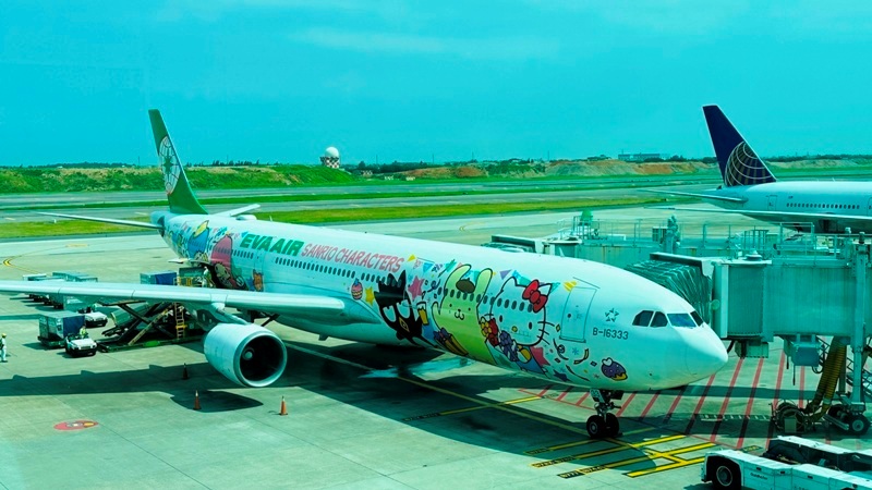 202306 TPEDPS 新護照初登場 回味第一次的出國地