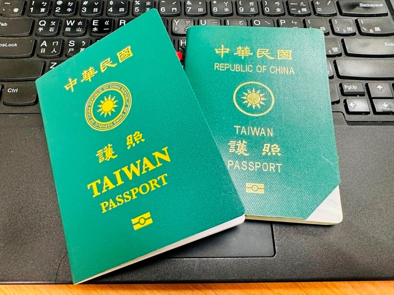 balifly02 202306 TPEDPS 新護照初登場 回味第一次的出國地