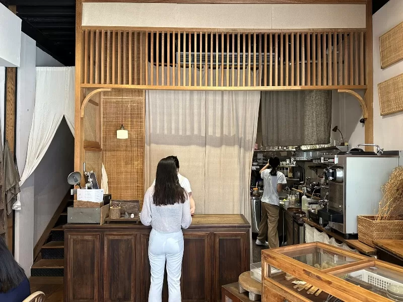 bog04-jpeg 前金-二雄咖啡 復古日式宅 老闆是多拉A夢迷吧!!!