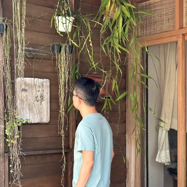 前金-二雄咖啡 復古日式宅 老闆是多拉A夢迷吧!!!