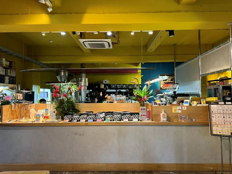 manu05-jpeg Fukuoka-Manu Coffee Roasters KUJIRA(鯨)店 年輕活潑也展示藝術