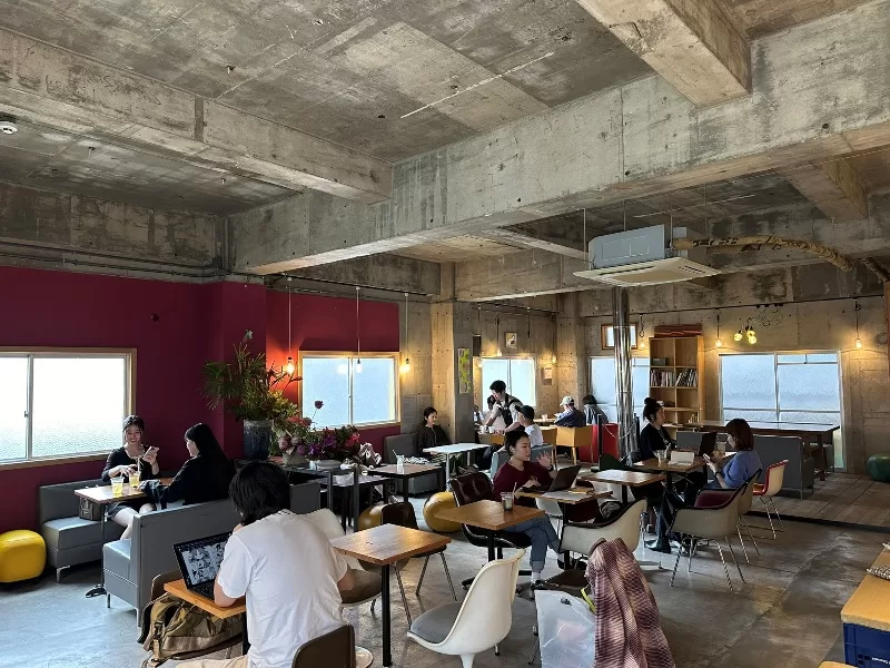 manu11-jpeg Fukuoka-Manu Coffee Roasters KUJIRA(鯨)店 年輕活潑也展示藝術