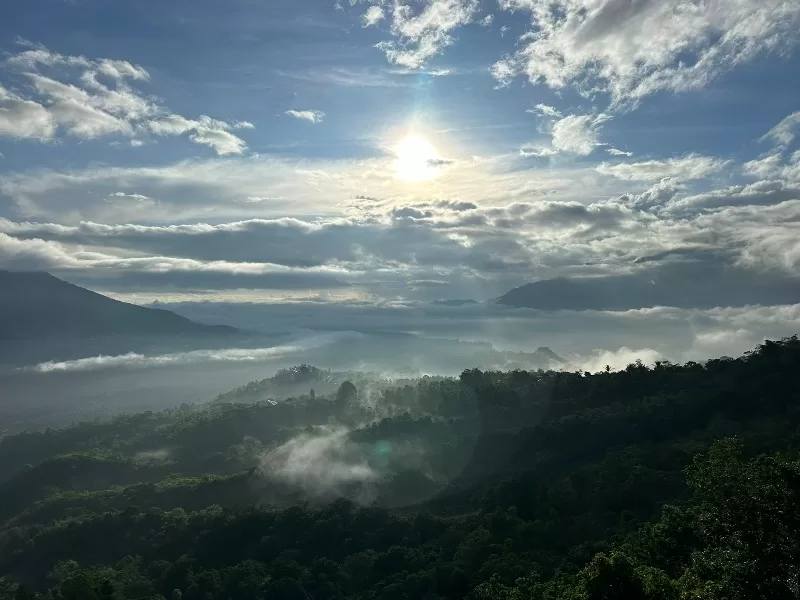 Devanora06-jpeg Bali-巴杜爾火山景觀第一排Devanora Hotel & Resto意外捕獲不擁擠賞山小店