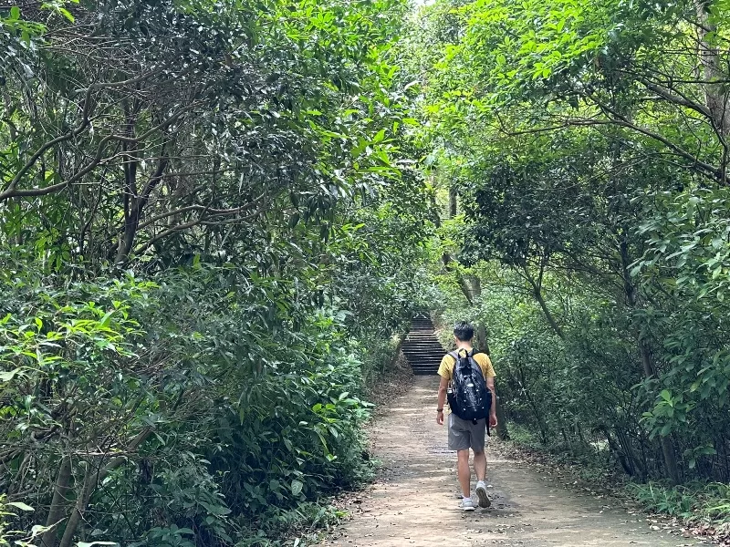 Jiantan13-jpeg 士林-劍潭山親山步道 三角點/微風平台/北眼平台/老地方觀機平台/圓山飯店