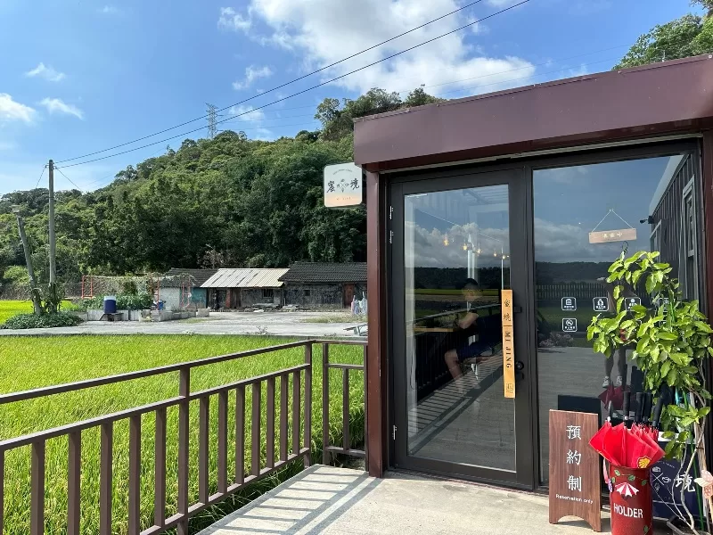 外埔-蜜境 藍天下的滿是稻香的金黃 忘憂谷的歇腳處