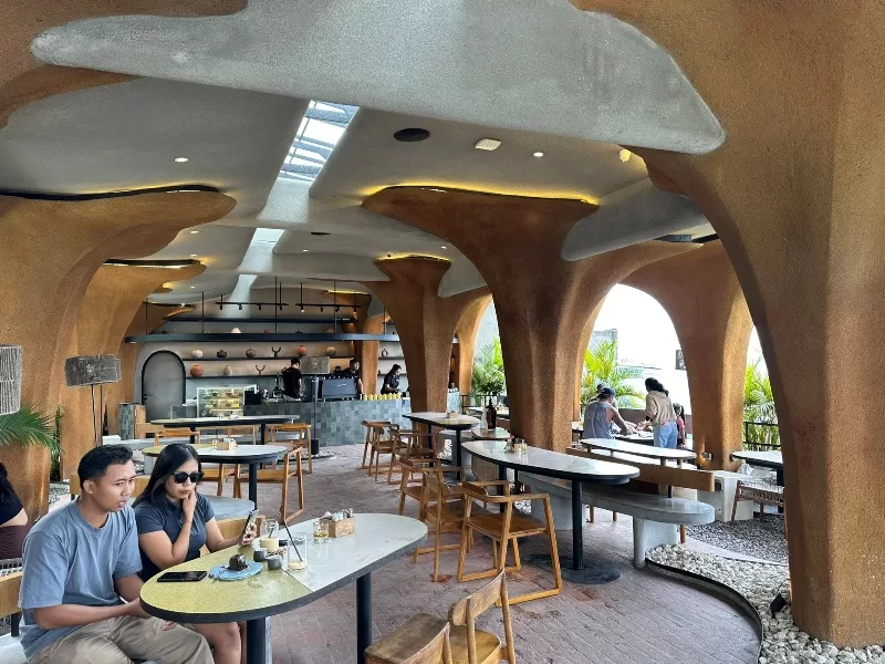 okuta05-jpeg Bali-巴杜爾火山景觀第一排Okuta可愛小店 時晴時雨的美好景色