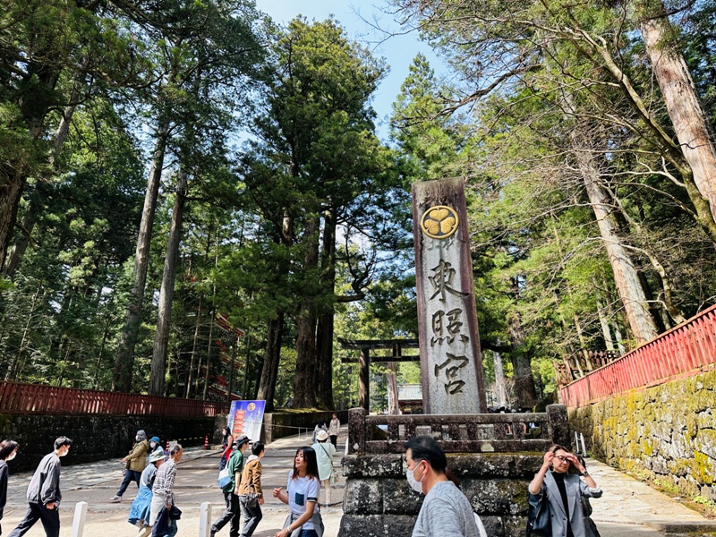 anikko260112111 Nikko-日光世界遺產遊記 by ChatGPT 華麗東照宮的猴子與貓