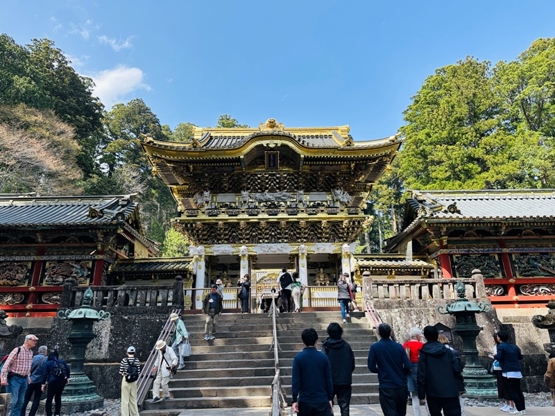 anikko260112116 Nikko-日光世界遺產遊記 by ChatGPT 華麗東照宮的猴子與貓