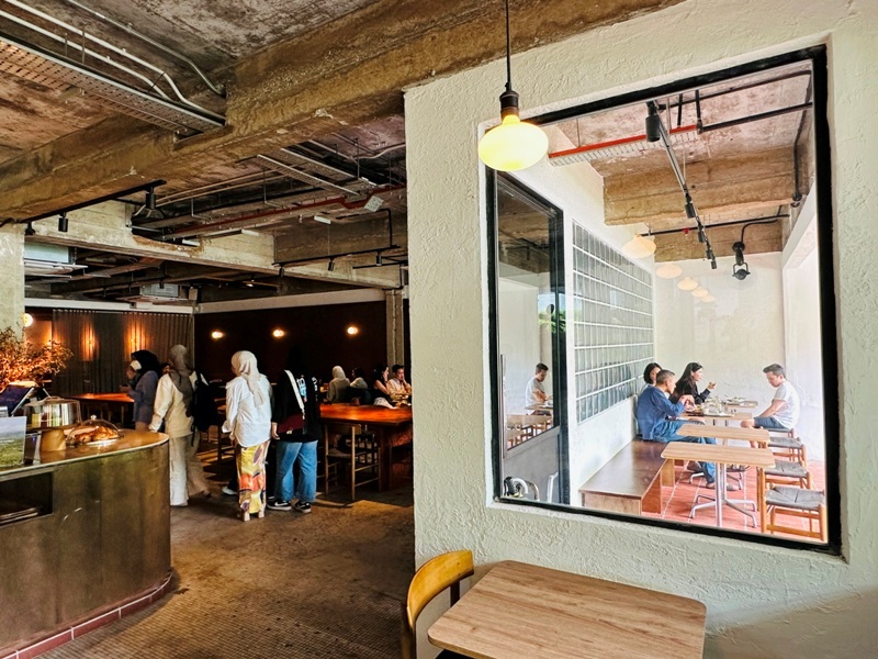 feeka120111 Kuala Lumpur-吉隆坡Feeka at The Five豔陽天午茶甜點