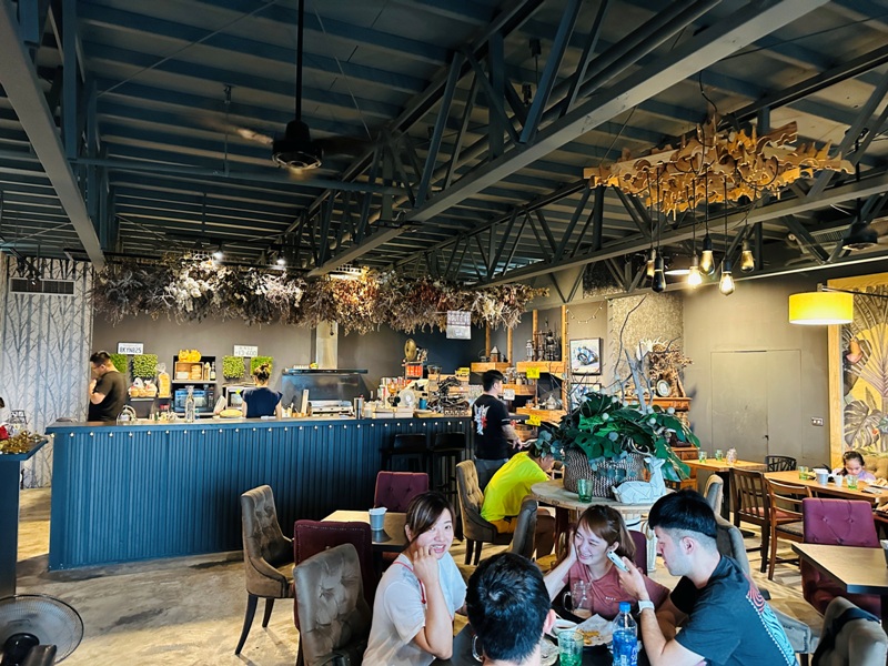 garage6411 八里-Garage Cafe觀音山腰 賞台北港