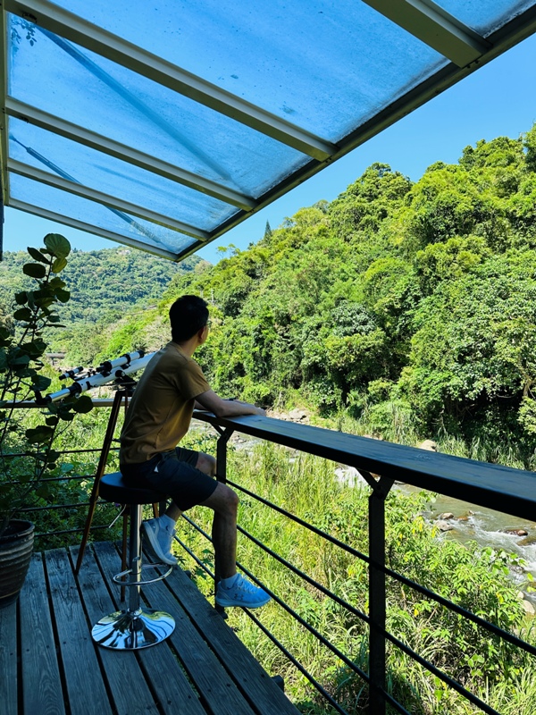 士林-外雙溪咖朵咖啡 山林與溪流 現做甜點香氣滿意