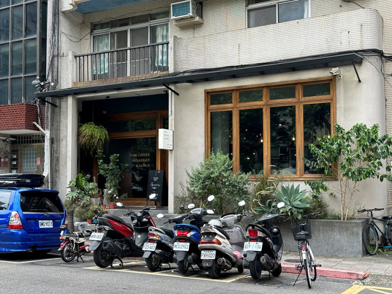 quietlight02 松山-默光咖啡 歐風咖啡館愜意早午餐