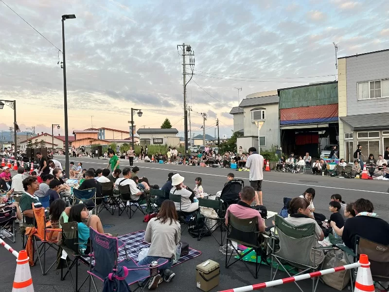 hirakawa03-jpeg Hirakawa-青森睡魔祭之一 平川(弘前)扇形睡魔 熱鬧夜慶典 小鎮狂歡日