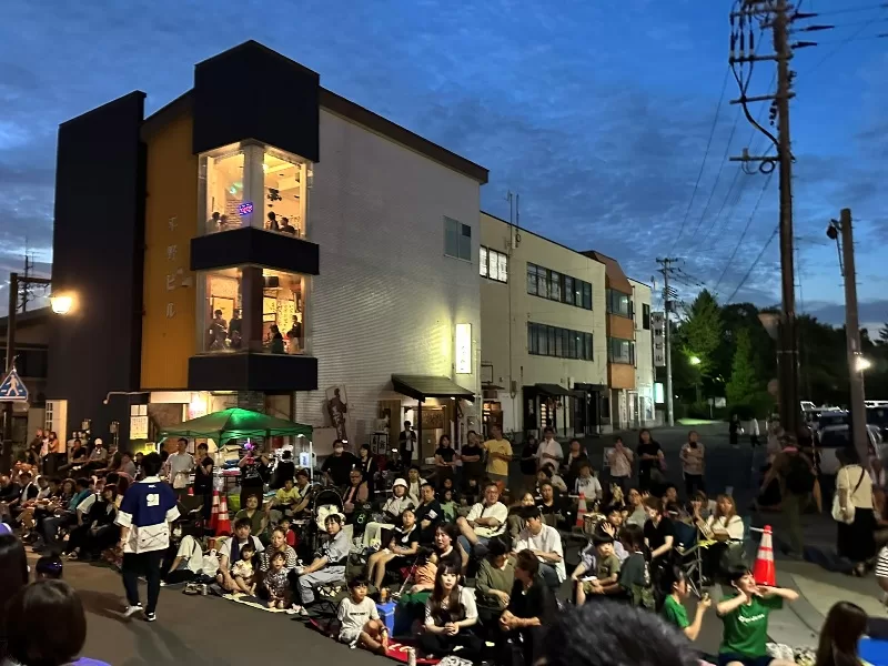 hirakawa07-jpeg Hirakawa-青森睡魔祭之一 平川(弘前)扇形睡魔 熱鬧夜慶典 小鎮狂歡日