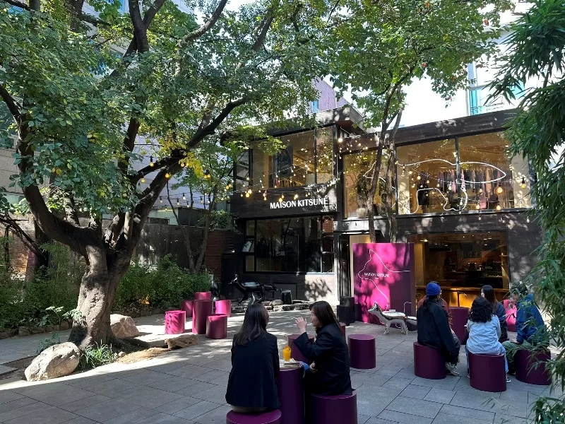 Seoul-Cafe Kitsune潮牌小狐狸當家 新沙洞超美咖啡館 Seoul-Cafe Kitsune潮牌小狐狸當家 新沙洞超美咖啡館