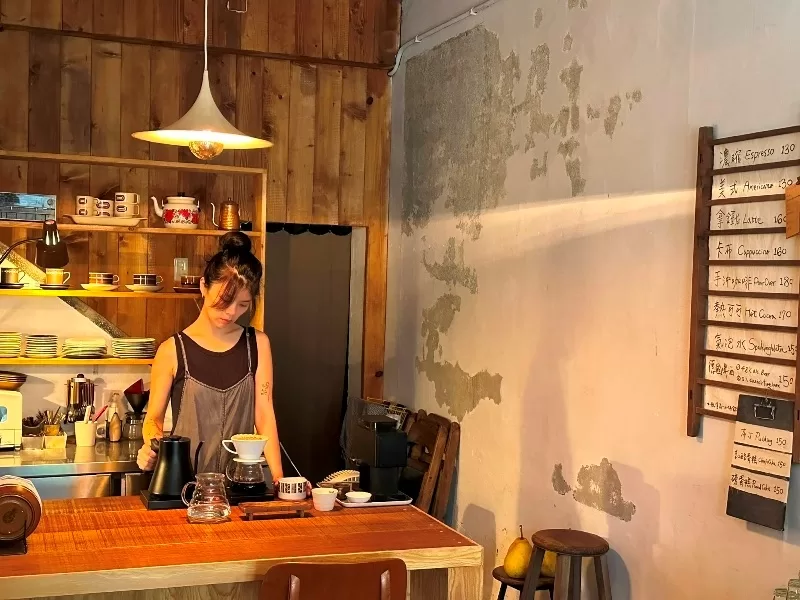 springunderneath0104-jpeg 平溪-羊水咖啡 微笑嶺腳車站新亮點 用杯咖啡終結疲勞