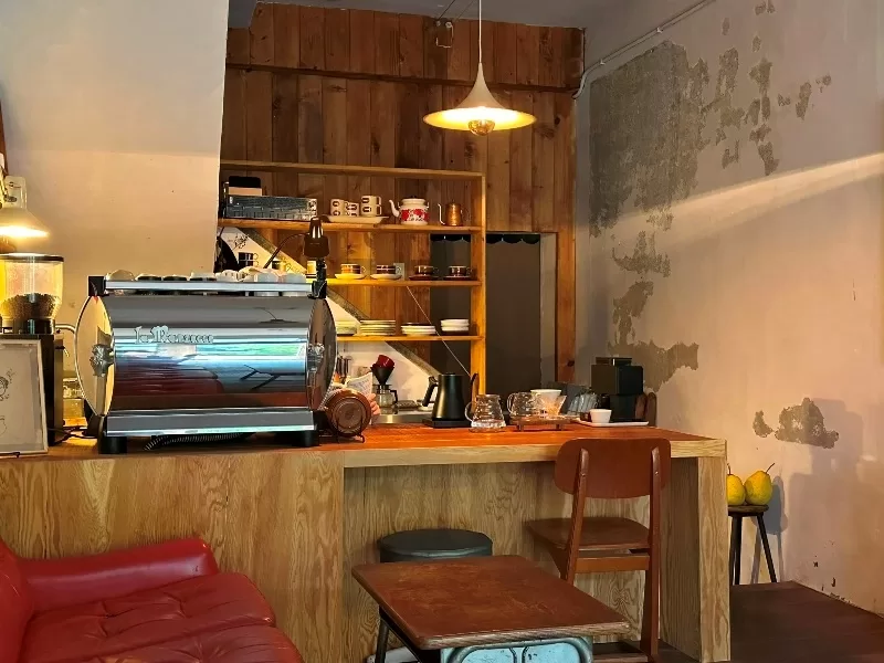 springunderneath0105-jpeg 平溪-羊水咖啡 微笑嶺腳車站新亮點 用杯咖啡終結疲勞