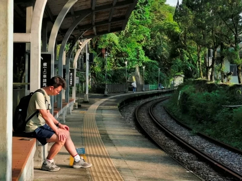 springunderneath0112-jpeg 平溪-羊水咖啡 微笑嶺腳車站新亮點 用杯咖啡終結疲勞