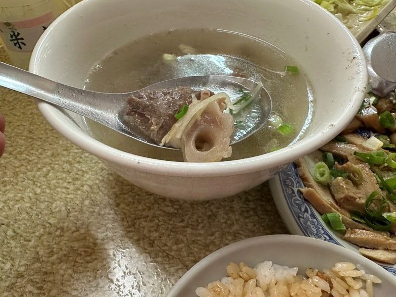 silodien4-rotated-e1700962826724 台南北區-必比登推薦西羅殿 牛腩湯拼盤 都超水準