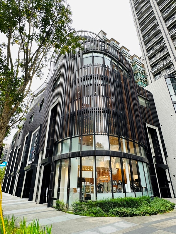 cafeinhsinchu0102 新竹東區-硬咖啡Cafe !N進駐新竹天母 極簡風清爽明亮