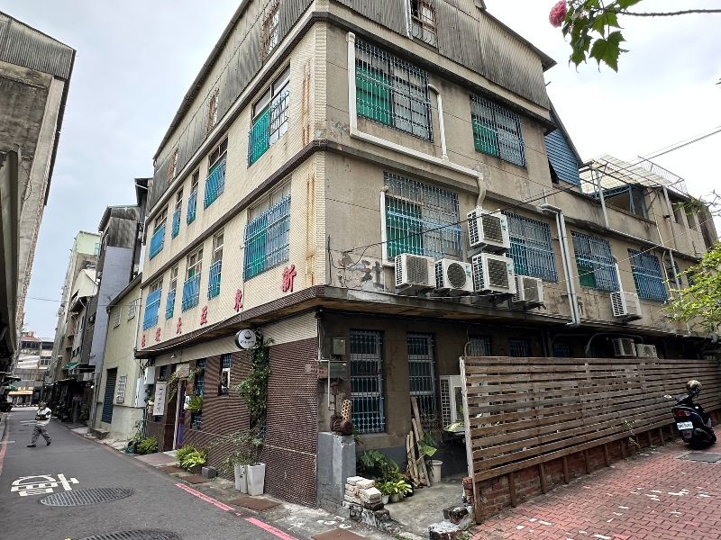neathostel02 台南北區-新東亞旅埕