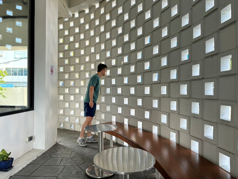 alga6 Chiang Mai-Alga Cafe純白簡約 清爽的一杯咖啡