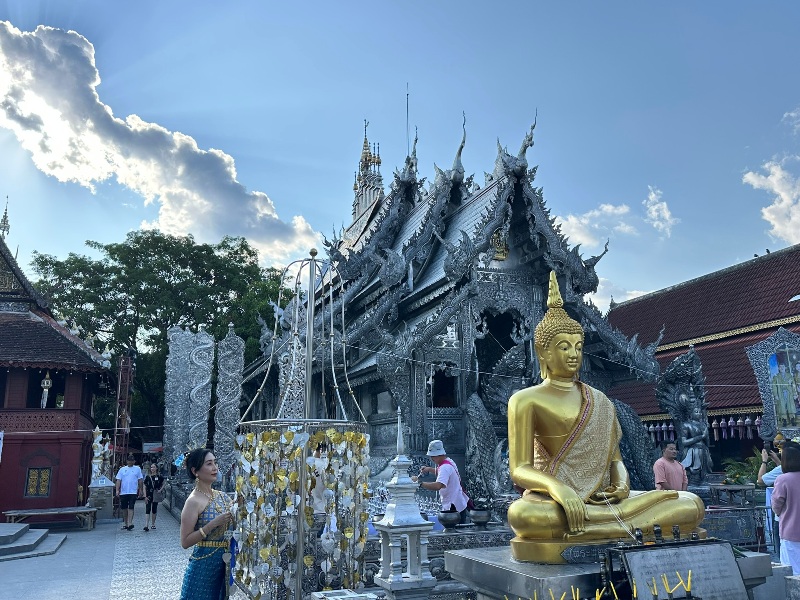 chiangmaitemples21 Chiang Mai-清邁寺廟巡禮 悟孟寺/帕辛寺/柴迪隆寺/素攀寺/羅摩利寺/城市之柱