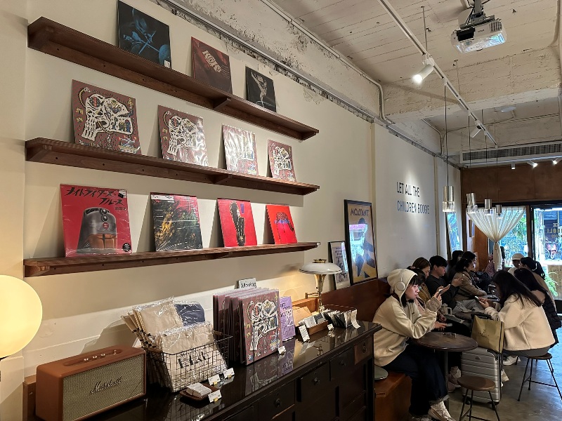 sidoli03 大同-小島裏Sidoli Radio音樂咖啡的質感店 用聲音說故事