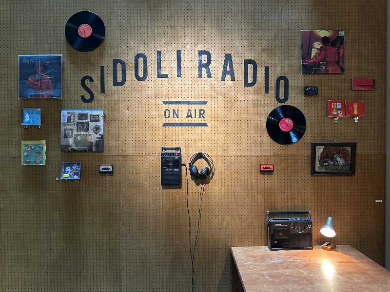 sidoli06 大同-小島裏Sidoli Radio音樂咖啡的質感店 用聲音說故事