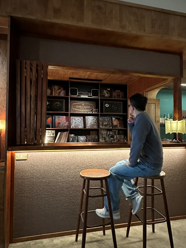 sidoli13 大同-小島裏Sidoli Radio音樂咖啡的質感店 用聲音說故事