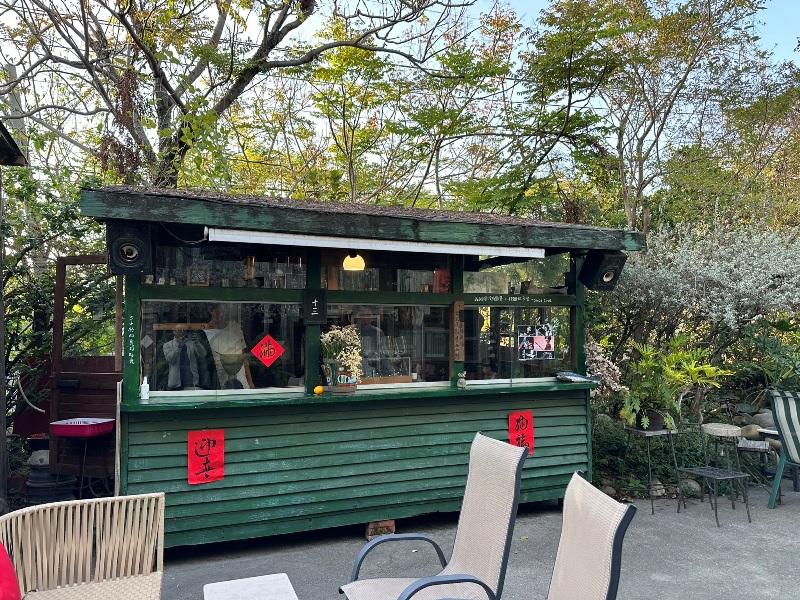 13011107 南屯-十三咖啡 春日傍晚好乘涼