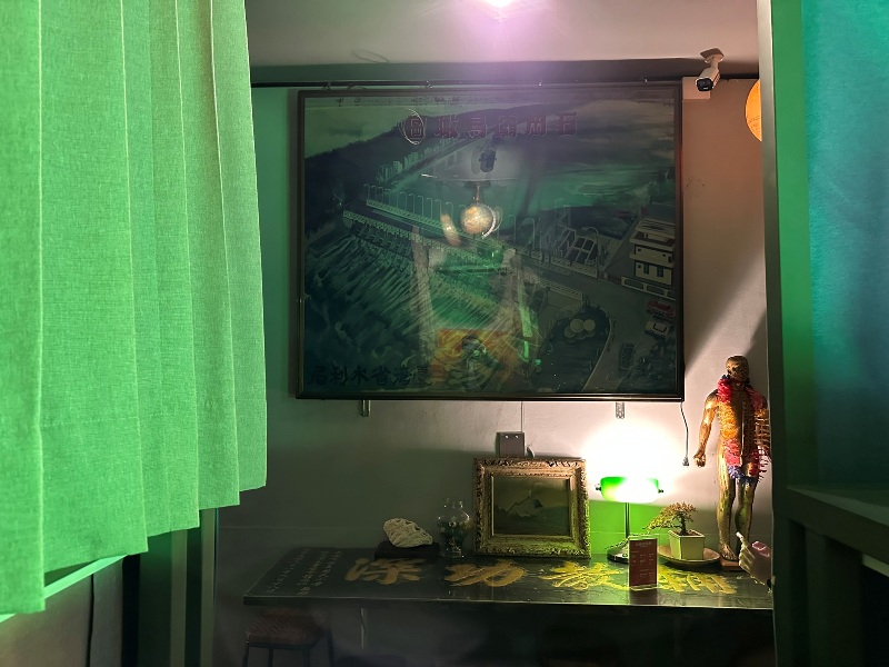 decryptionroom13 花蓮-島東譯電所 怪奇特色酒吧