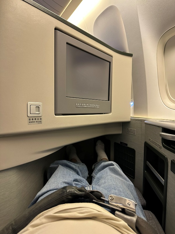 flyhanoi16 202504台北河內 走...下龍灣