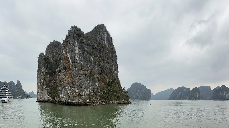 holongbay03 Halong Bay-自然奇蹟 千島美景的壯闊下龍灣 世界自然遺產