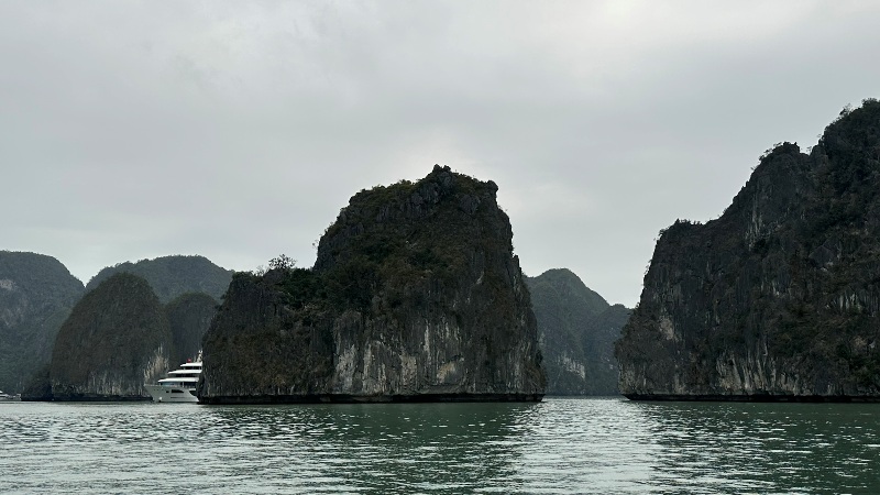 holongbay06 Halong Bay-自然奇蹟 千島美景的壯闊下龍灣 世界自然遺產