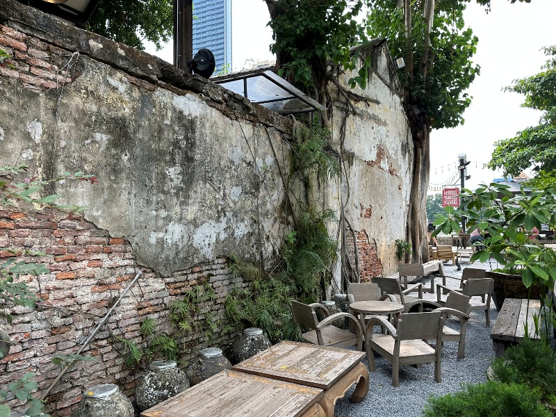 hongsieng13 Bangkok-Hong Sieng Kong昭披耶河畔老宅咖啡 滿是華人在泰的印記