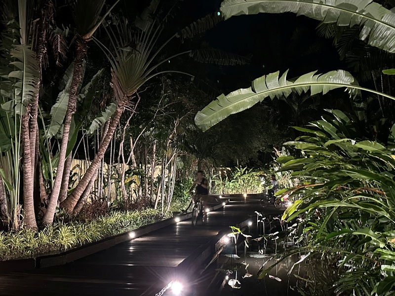 pranburi05 Hua Hin-Sheraton Hua Hin Pranburi Villa遠離城市 有趣迷人的小村落