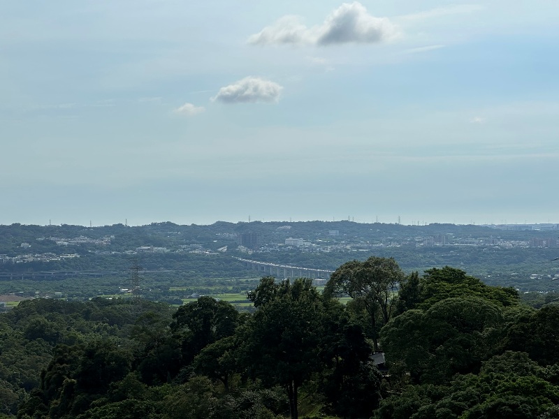 feifong01 芎林-飛鳳山輕鬆走 夏日午後上山躲豔陽賞落日