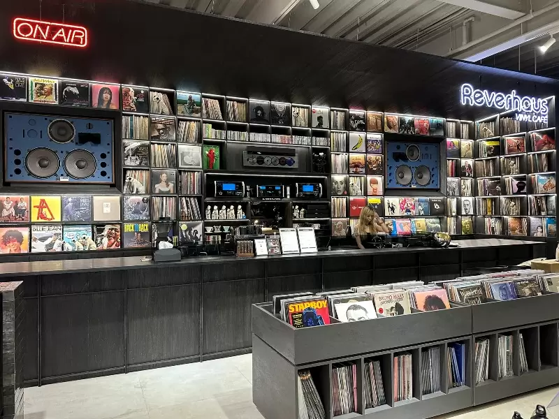 heverhaus10 北屯-Reverhaus by Lab.003/Vinyl Cafe 潮店角落咖啡香