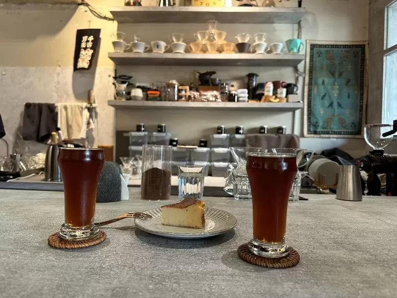 fifties7 鹽埕-五零年代咖啡 簡單樸實只有手沖