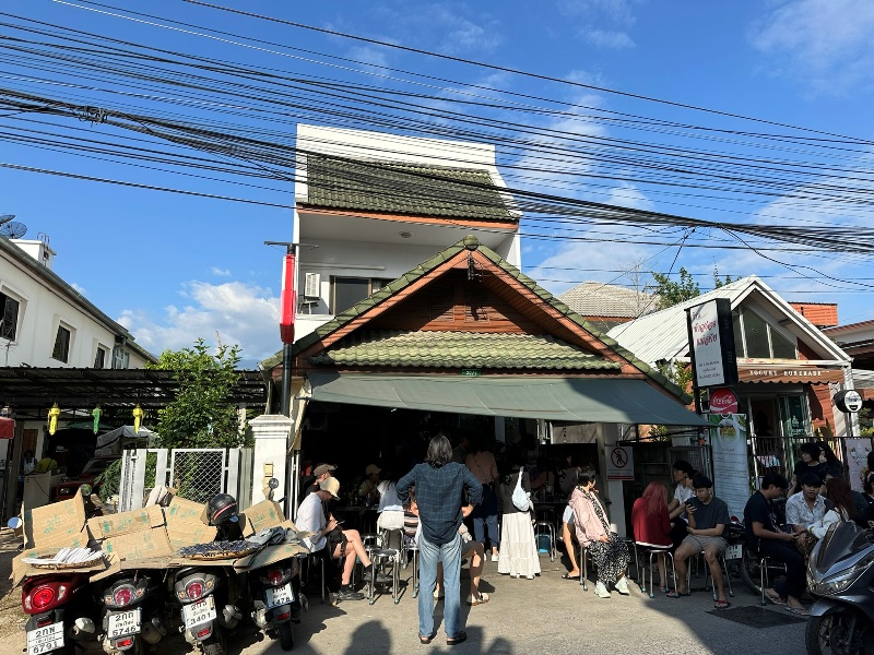 Khao-Soi-Mae-Saiii01 Chiang Mai-必比登Khao Soi Mae Sai咖哩雞腿香辣夠味