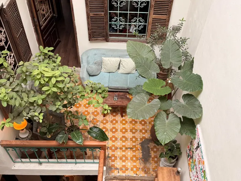 bighug13 Hanoi-河內老街的午後擁抱Neighbors Big Hug