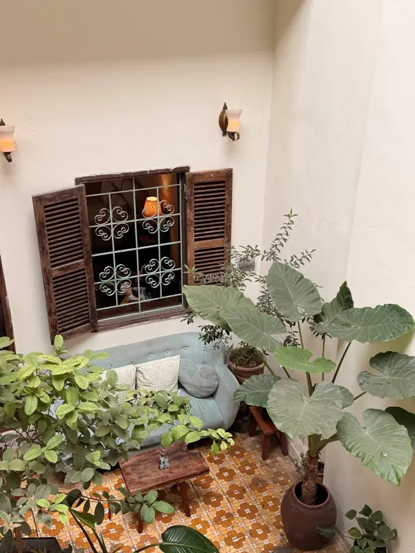 bighug16 Hanoi-河內老街的午後擁抱Neighbors Big Hug