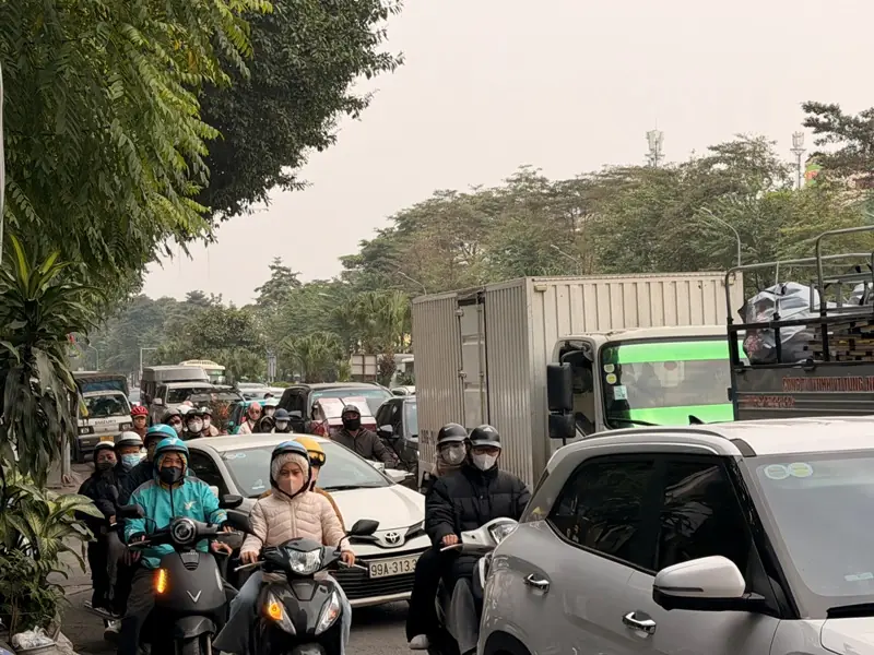 Hanoi-大紅門 清晨天井的清靜May Kitchenware & Café河內網紅店