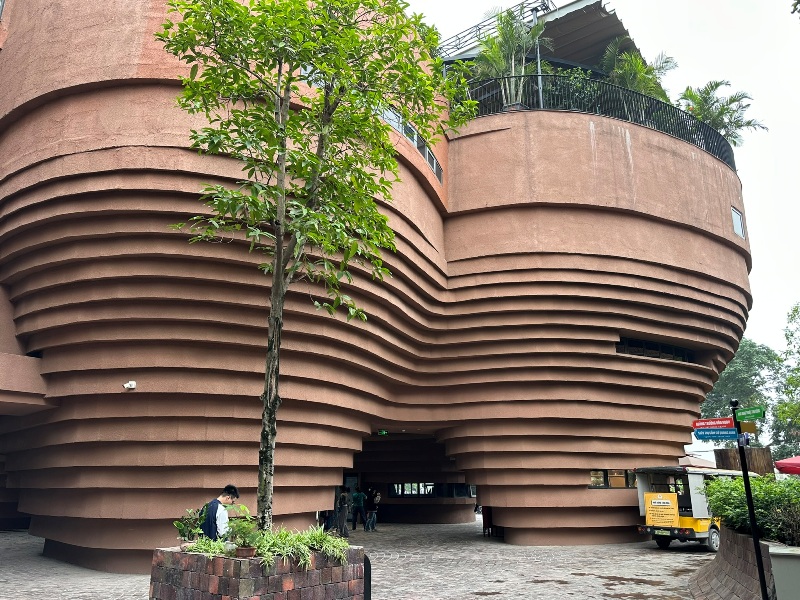 battrang16 Hanoi-Bat Trang陶瓷村&陶瓷博物館 根本北越版鶯歌