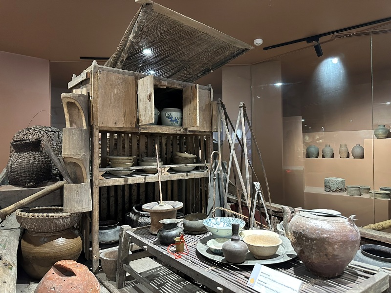 battrang28 Hanoi-Bat Trang陶瓷村&陶瓷博物館 根本北越版鶯歌