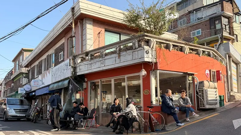 Dongdaemun-Elak Coffee光熙門附近 挺個性的咖啡館