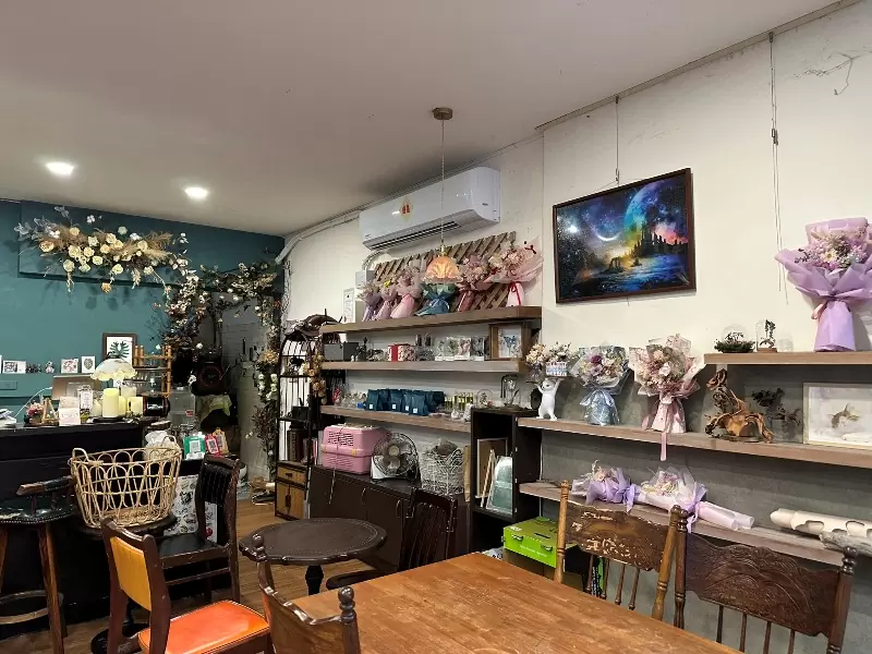 grasscafe02 中壢-艸緣⟢女巫焙煎所 室內外兩種風情