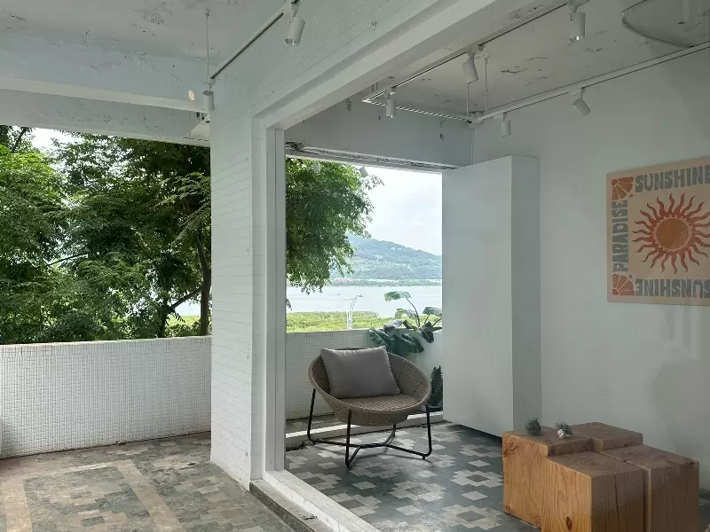 sunhouse12406 淡水-Sun House 124° 即將成絕響 景觀超美的賞屋中心 請你喝一杯咖啡